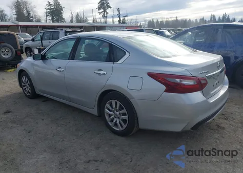 2018 Nissan Altima 2.5 S z USA, uszkodzony, nr VIN 1N4AL3APXJC157646